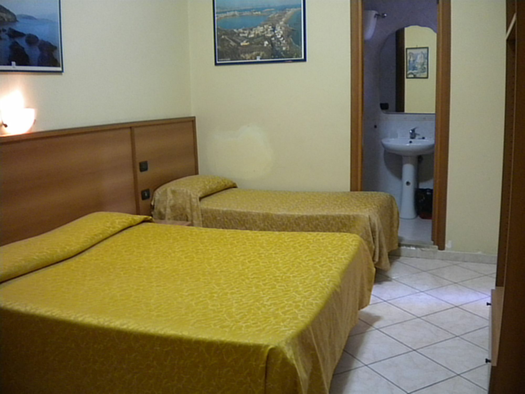 Hotel Casanova Naples