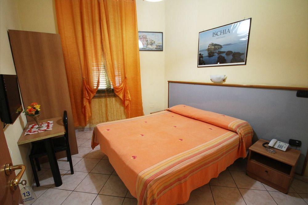 Casanova Naples